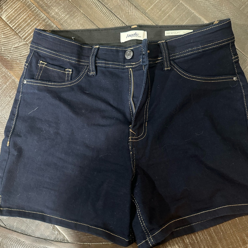 Women’s Jean shorts